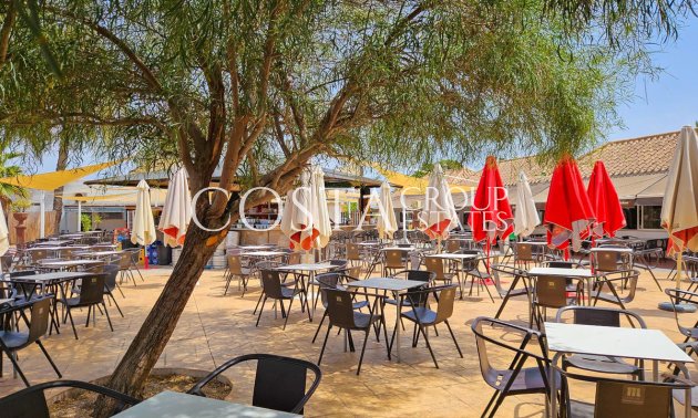 Resale - House -
Torrevieja