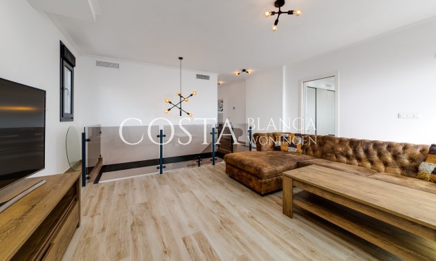Herverkoop - Villa -
Torrevieja - La Mata