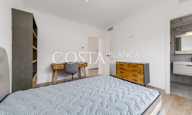 Herverkoop - Villa -
Torrevieja - La Mata
