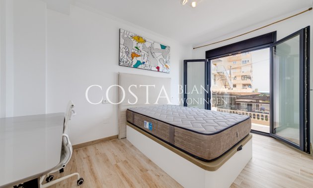 Herverkoop - Villa -
Torrevieja - La Mata