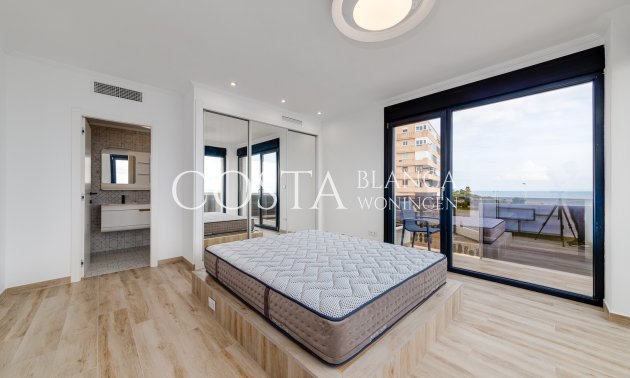 Herverkoop - Villa -
Torrevieja - La Mata