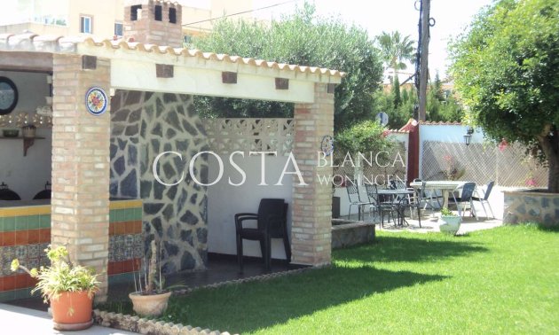 Herverkoop - Villa -
Orihuela Costa - Lomas de Cabo Roig