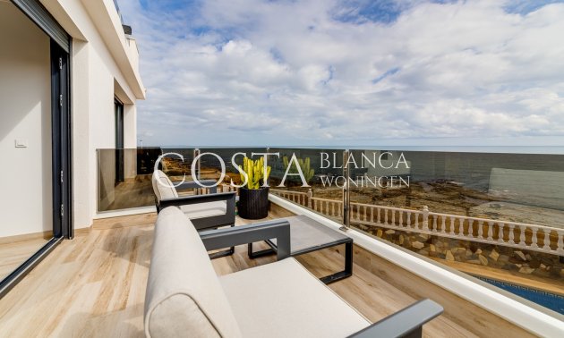 Herverkoop - Villa -
Torrevieja - La Mata