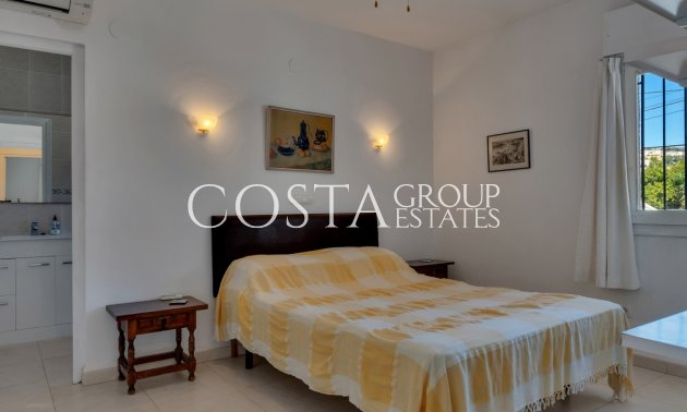 Herverkoop - Villa -
Alicante - Alicante Centro