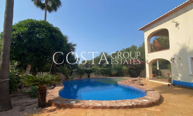 Resale - Villa -
Teulada - Moraira