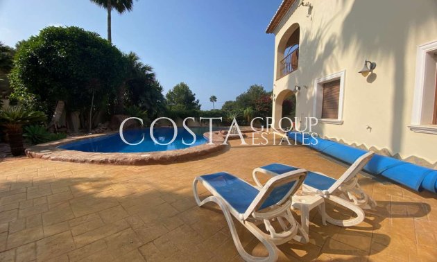 Resale - Villa -
Teulada - Moraira