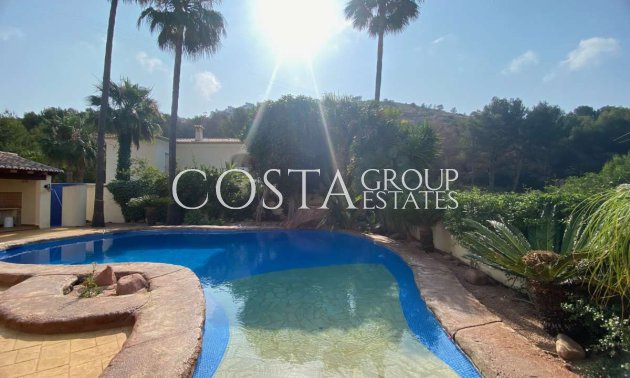 Resale - Villa -
Teulada - Moraira