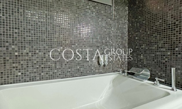 Herverkoop - Apartments -
Torrevieja - Playa del Cura