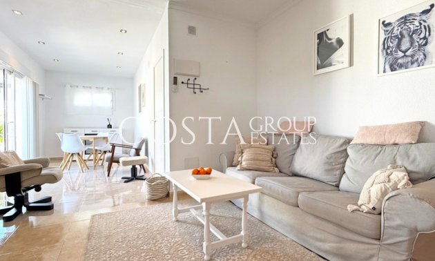 Odsprzedaż - Dom -
Torrevieja