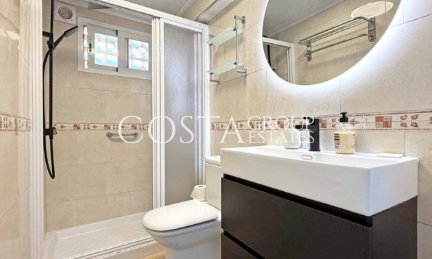 Odsprzedaż - Dom -
Torrevieja