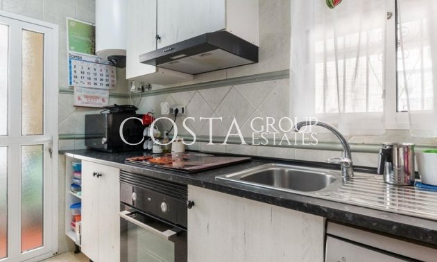 Herverkoop - Villa -
Orihuela Costa - Villamartin