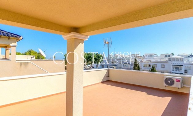 Herverkoop - Villa -
Orihuela Costa - Villamartin