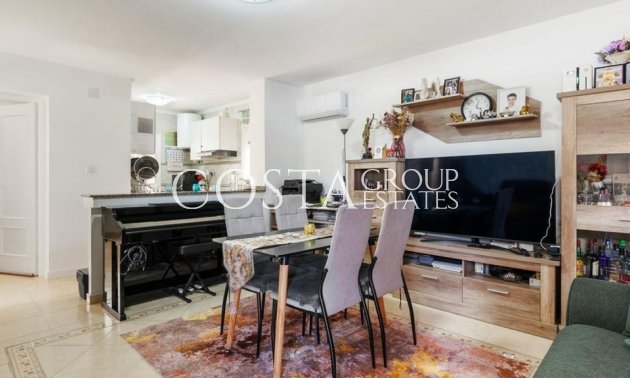 Herverkoop - Villa -
Orihuela Costa - Villamartin