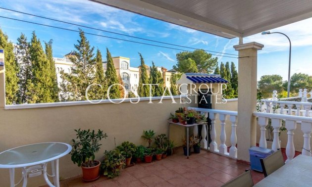 Herverkoop - Villa -
Orihuela Costa - Villamartin