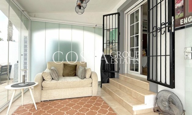 Herverkoop - Villa -
Orihuela Costa - Villamartin