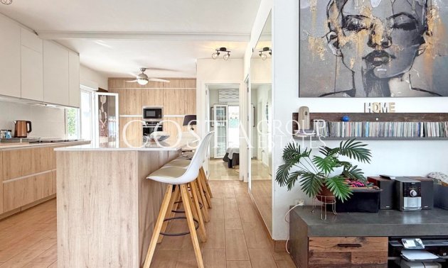 Herverkoop - Villa -
Orihuela Costa - Villamartin