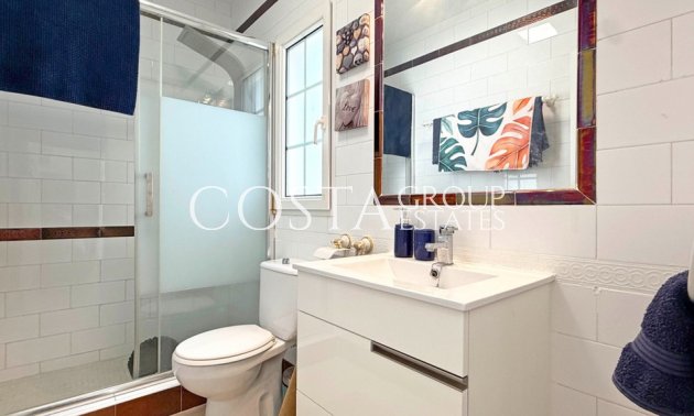 Herverkoop - Villa -
Orihuela Costa - Villamartin