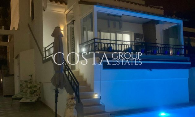 Herverkoop - Villa -
Orihuela Costa - Villamartin