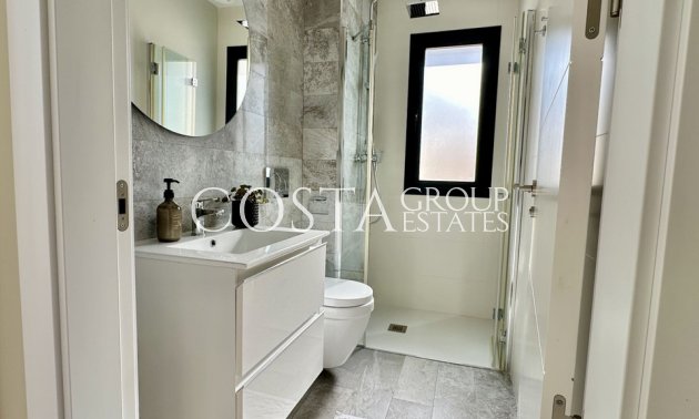 Herverkoop - Villa -
Orihuela Costa - Lomas de Cabo Roig