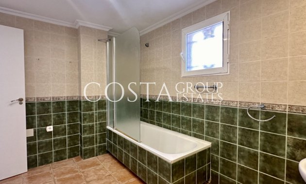 Herverkoop - Villa -
Orihuela Costa - Villamartin