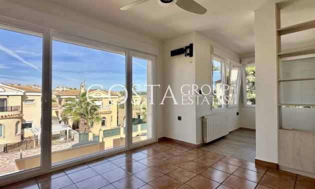 Herverkoop - Villa -
Orihuela Costa - Villamartin