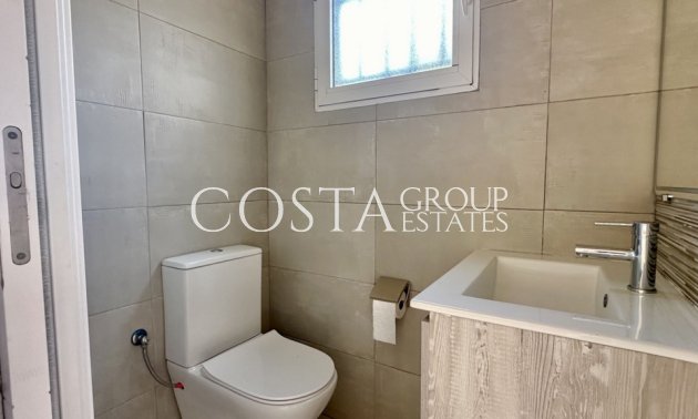 Herverkoop - Villa -
Orihuela Costa - Villamartin