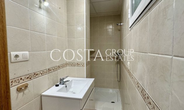 Herverkoop - Villa -
Orihuela Costa - Villamartin