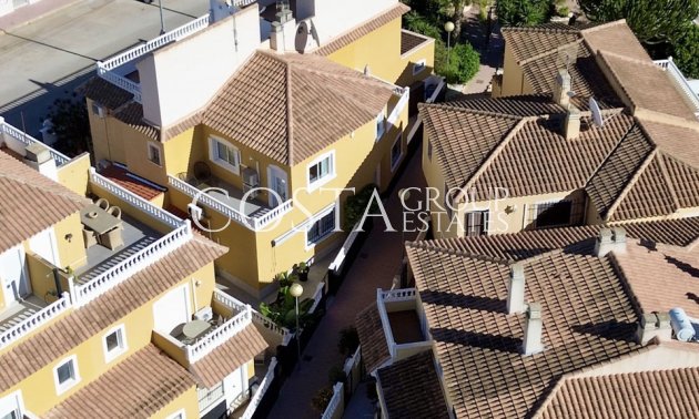 Herverkoop - Huis -
Orihuela Costa - La Florida