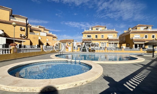 Herverkoop - Huis -
Orihuela Costa - La Florida