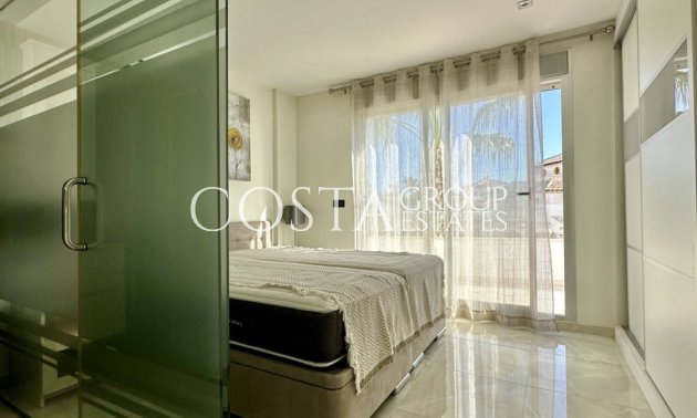 Herverkoop - Villa -
Orihuela Costa - Lomas de Cabo Roig