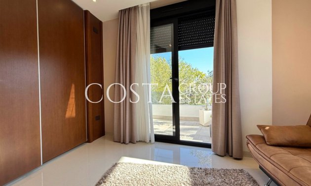 Herverkoop - Villa -
Orihuela Costa - Villamartin