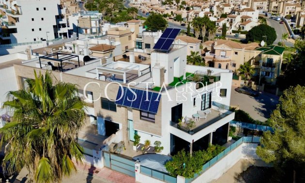 Herverkoop - Villa -
Orihuela Costa - Villamartin