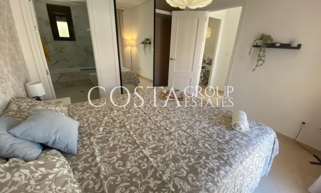 Resale - House -
San Miguel de Salinas - San Miguel de Salinas Centro