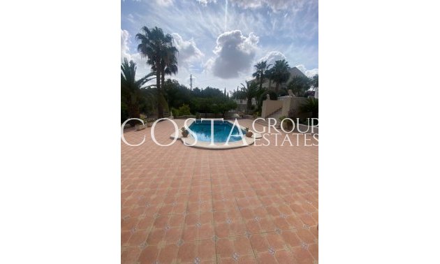 Herverkoop - Villa -
Algorfa