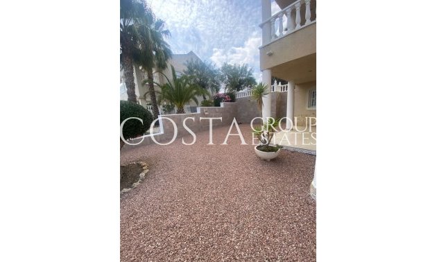 Herverkoop - Villa -
Algorfa