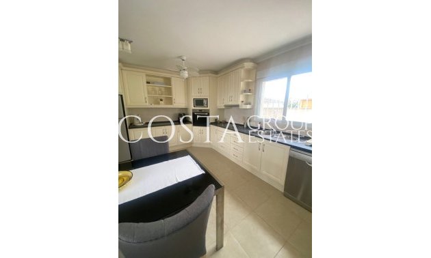 Herverkoop - Villa -
Algorfa