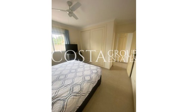 Herverkoop - Villa -
Algorfa