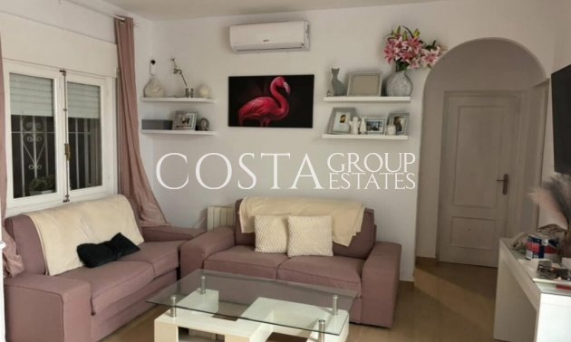 Herverkoop - Villa -
Orihuela Costa - Playa Flamenca