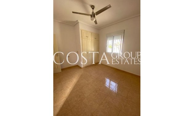 Revente - Villa -
Catral - Catral Centro