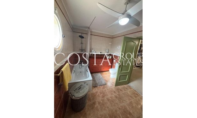 Herverkoop - Villa -
Dolores - Dolores Centro