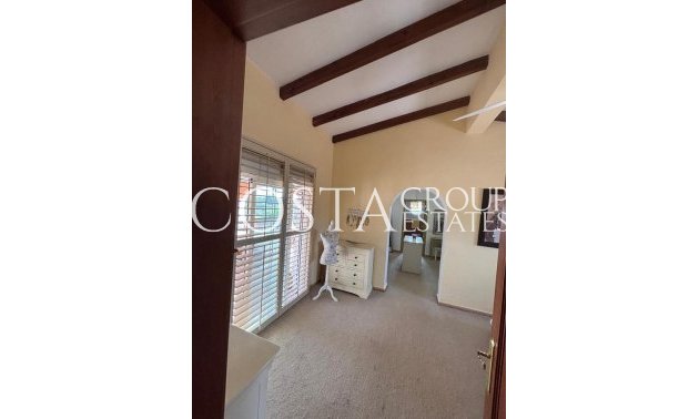 Herverkoop - Villa -
Dolores - Dolores Centro