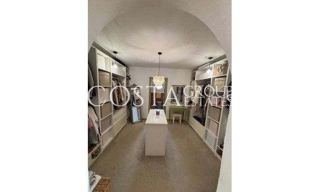 Herverkoop - Villa -
Dolores - Dolores Centro