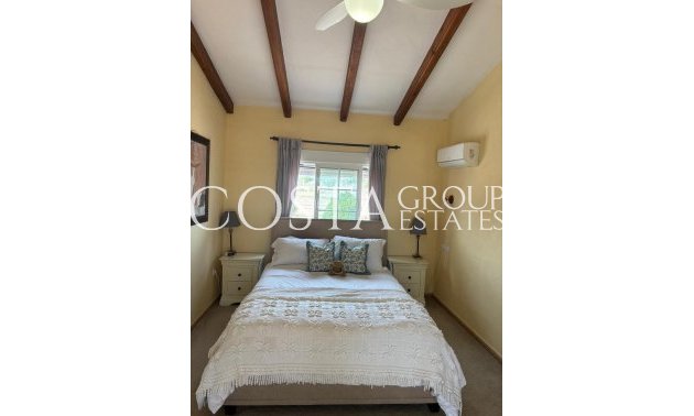 Herverkoop - Villa -
Dolores - Dolores Centro