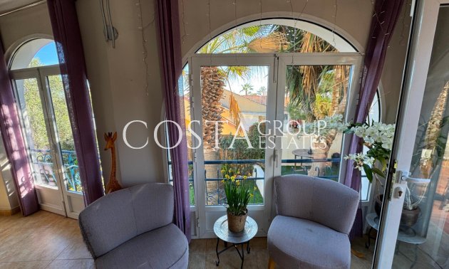 Herverkoop - Villa -
Orihuela Costa - La Zenia