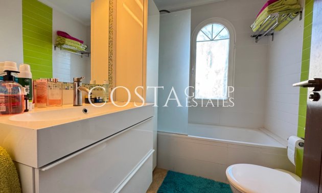 Herverkoop - Villa -
Orihuela Costa - La Zenia