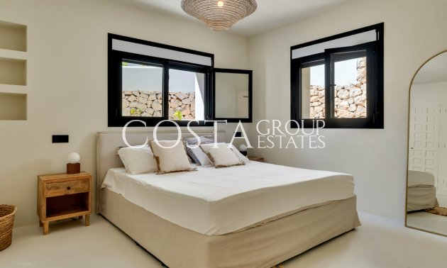 Resale - Villa -
Benissa - Benissa Centro