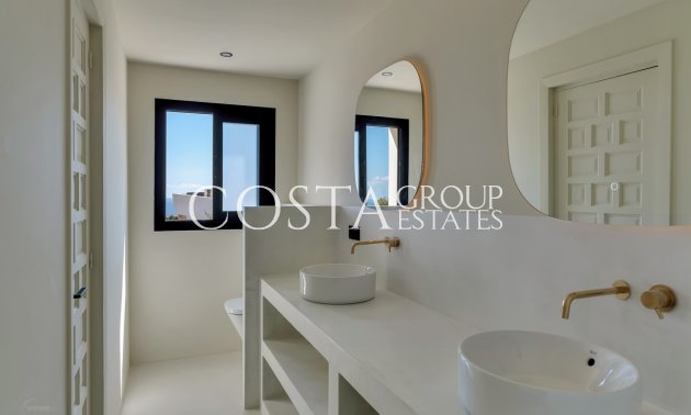 Resale - Villa -
Benissa - Benissa Centro