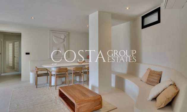 Resale - Villa -
Benissa - Benissa Centro