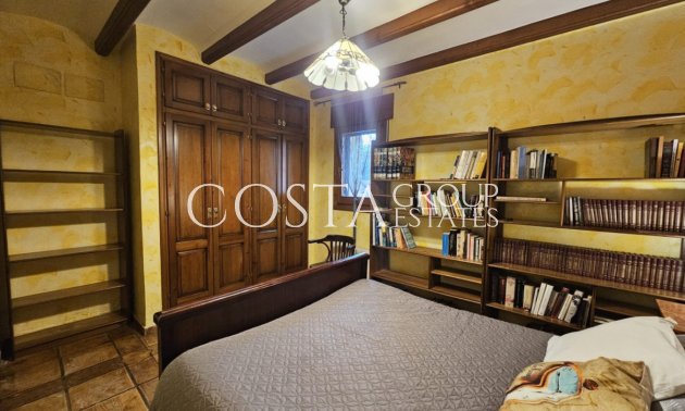 Herverkoop - Villa -
Calpe - Calpe Centro