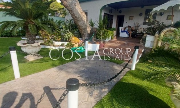 Herverkoop - Villa -
Orihuela Costa